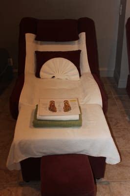 foot reflexology providence ri|Le Foot Reflexology Spa of Providence .